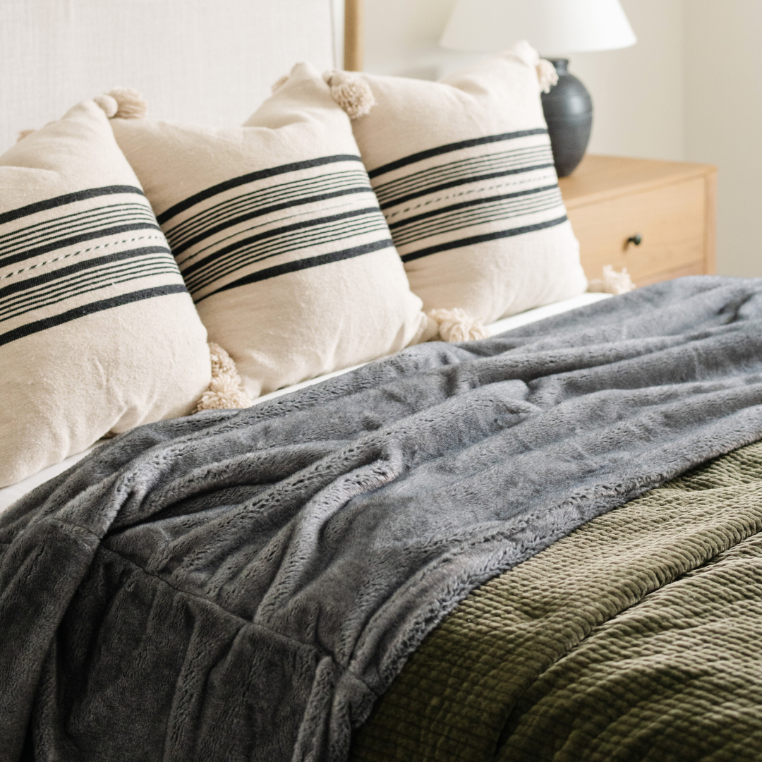 Saranoni Grand Faux Fur Queen Blanket 223.5 x 177.8cm
